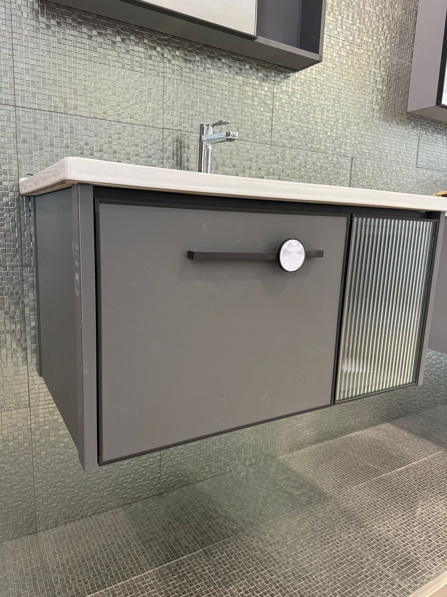 BATHROOM CABINET WITH MIRROR, ALUMINIUM CONTAINER, WITH SINK